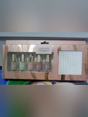 Razzle Dazzle Nail Polish Set - Pink & Cream Tones